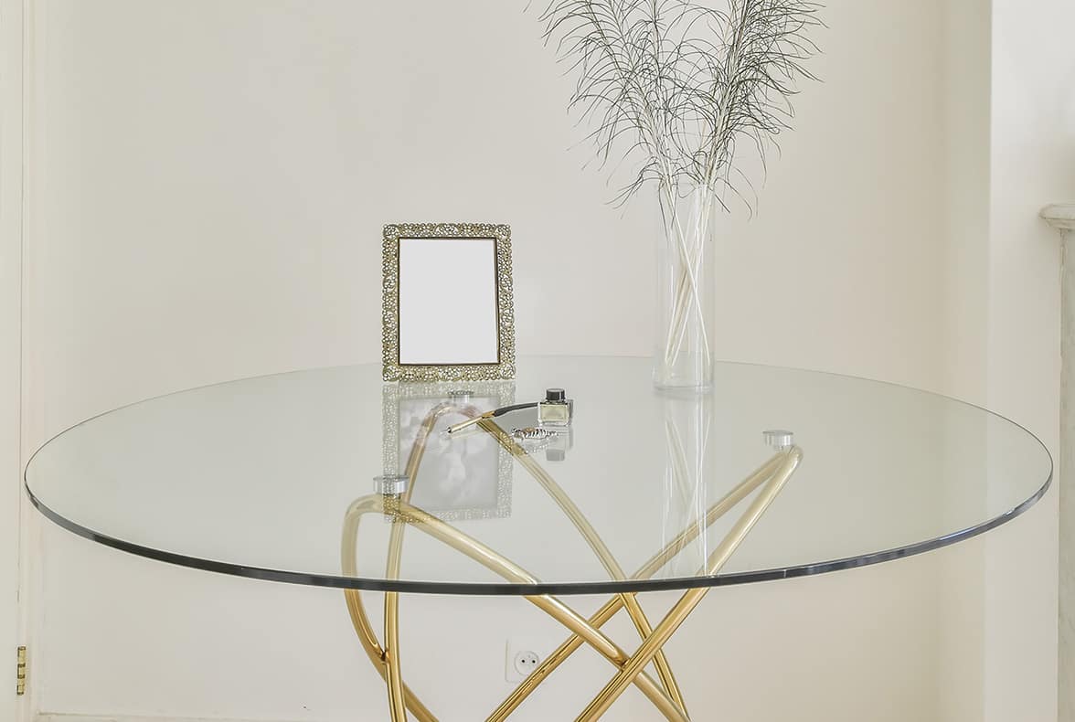 Rounded Rounded Glass table top in new york