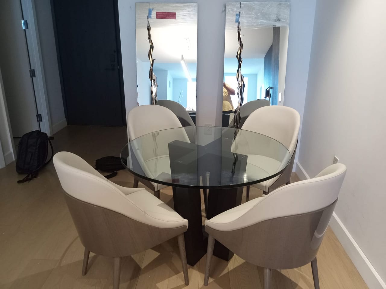 Round-Glass-Table-Top