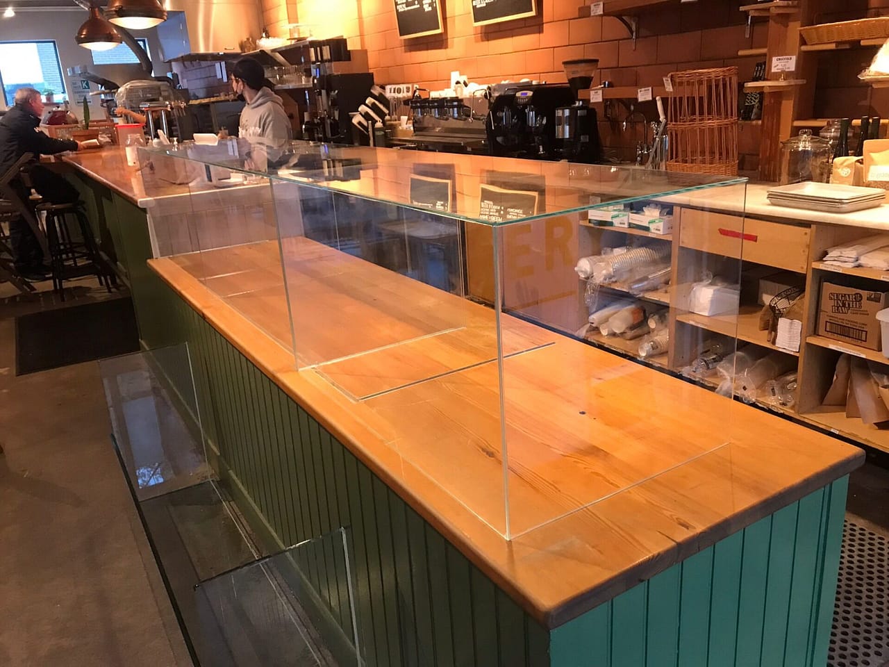 Store-glass-showcase