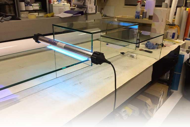 UV-Bonding-Glass-1-768x516 UV-Bonding-Glass