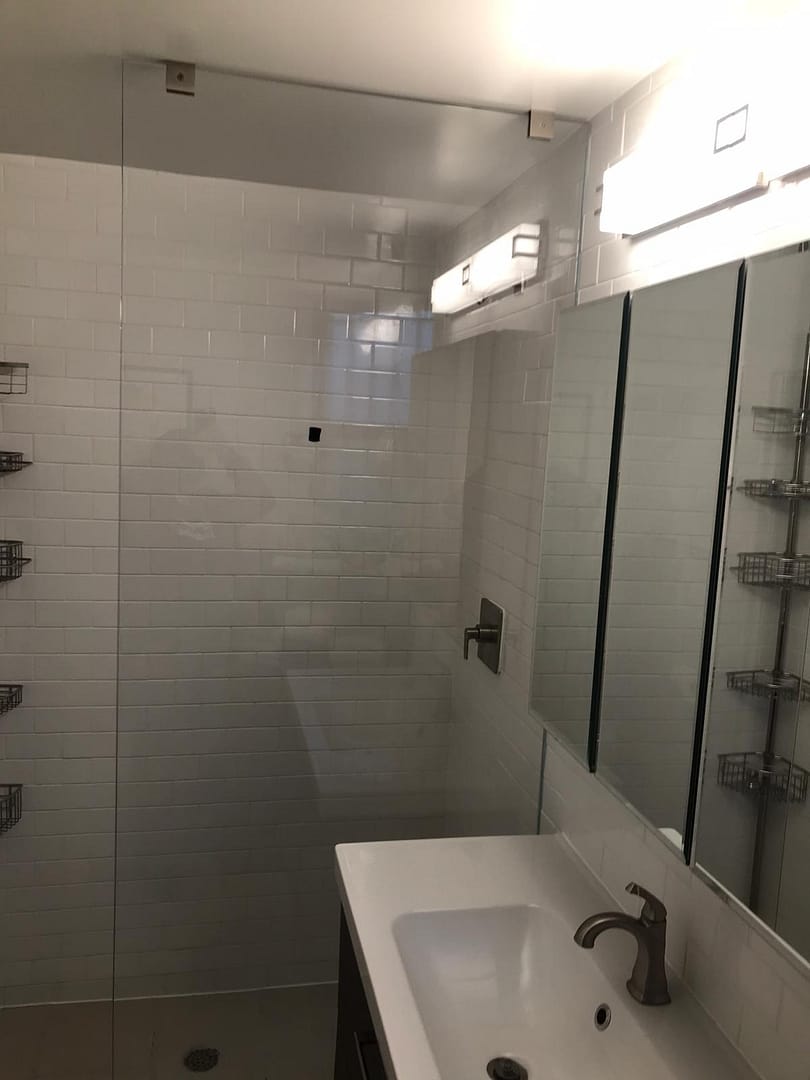 NYC Glass Shower Panel