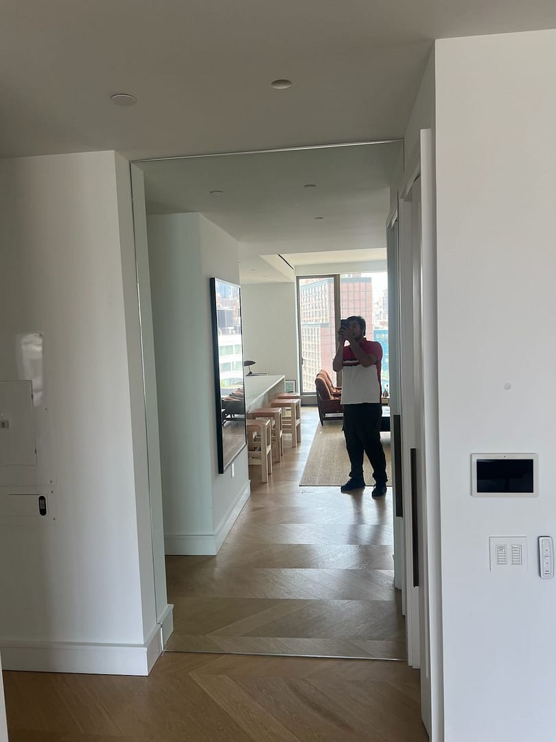 nyc mirror